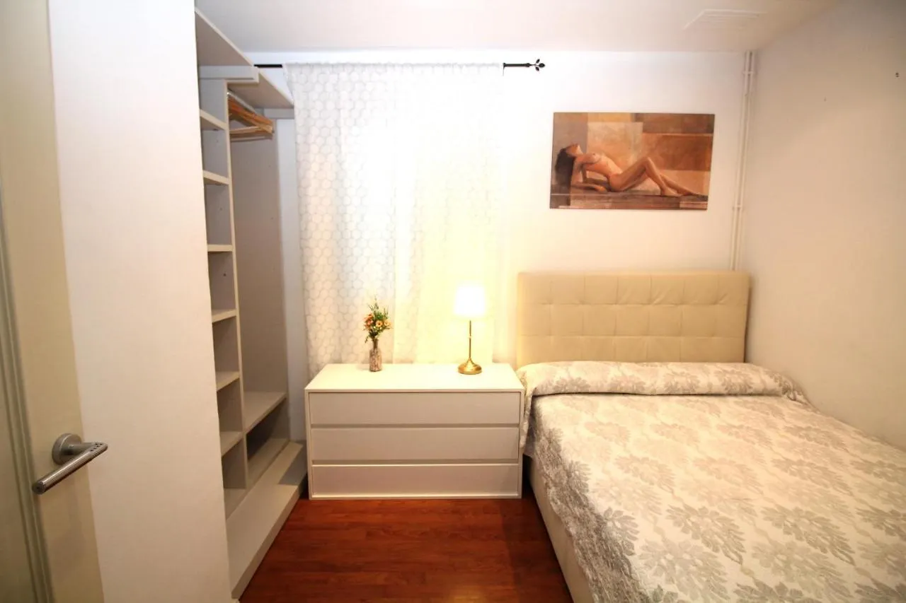 Rooms Corsega Barcelona 0*,